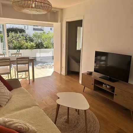 Le Standing En Centre Pour 4 Personnes * Λα Ροσέλ