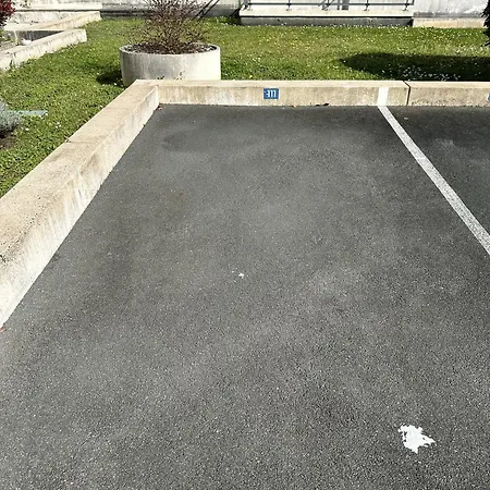 Le Standing En Centre Pour 4 Personnes Διαμέρισμα